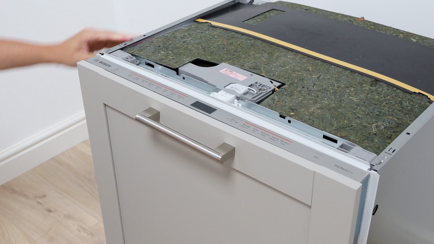 test to make sure the new latch locks correctly