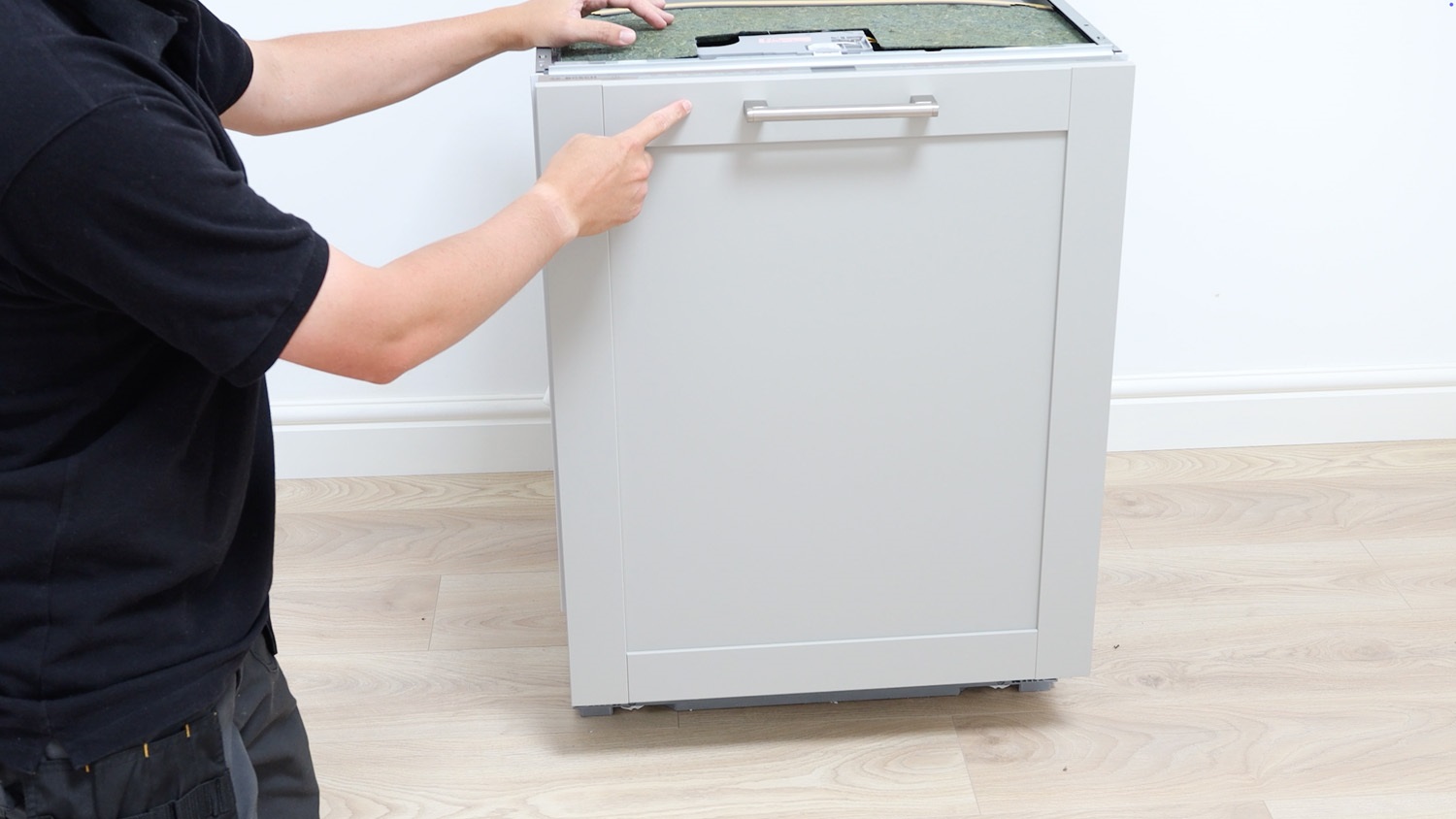 how to remove cabinet front panel