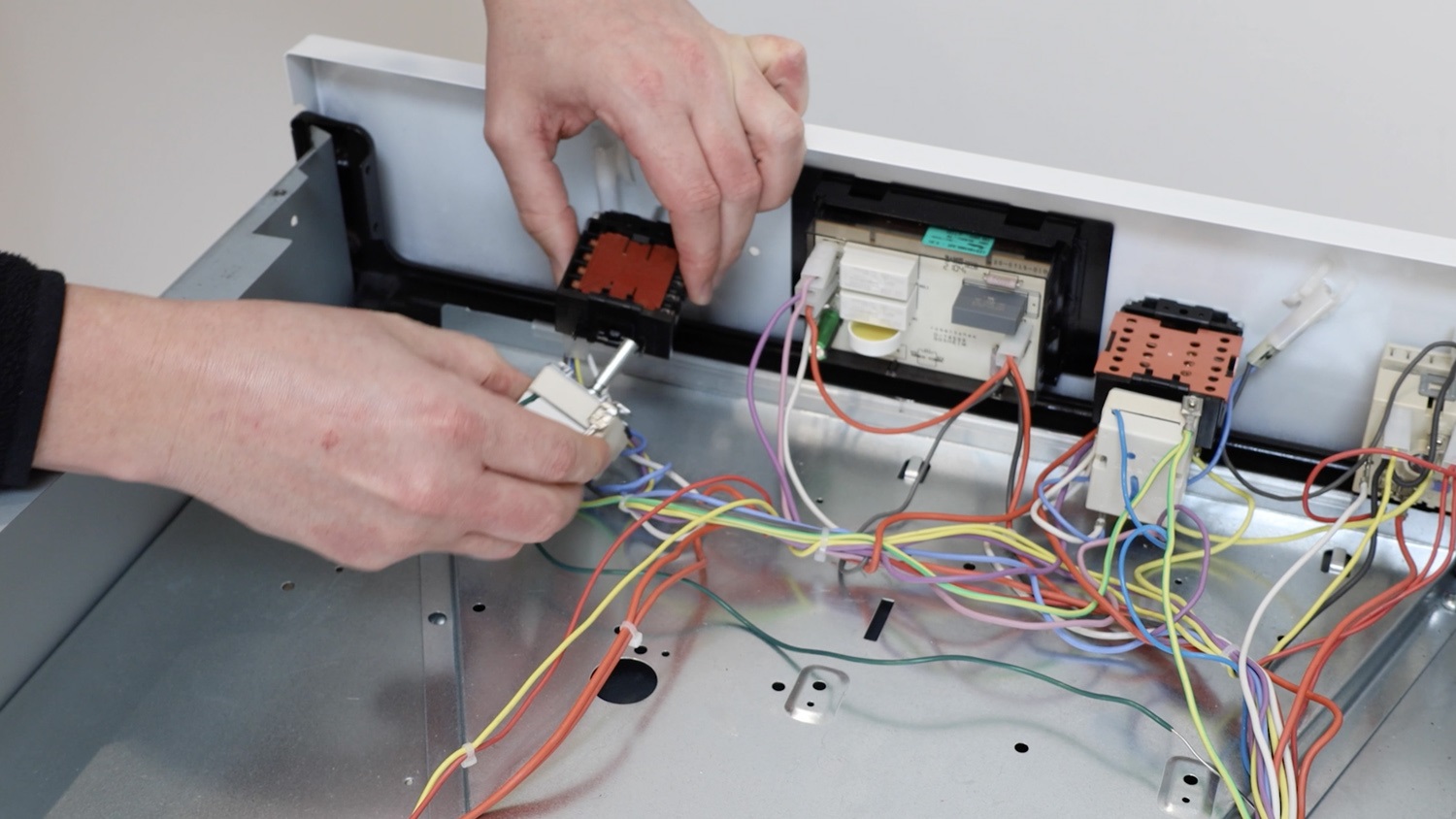Remove main thermostat from temperature switch