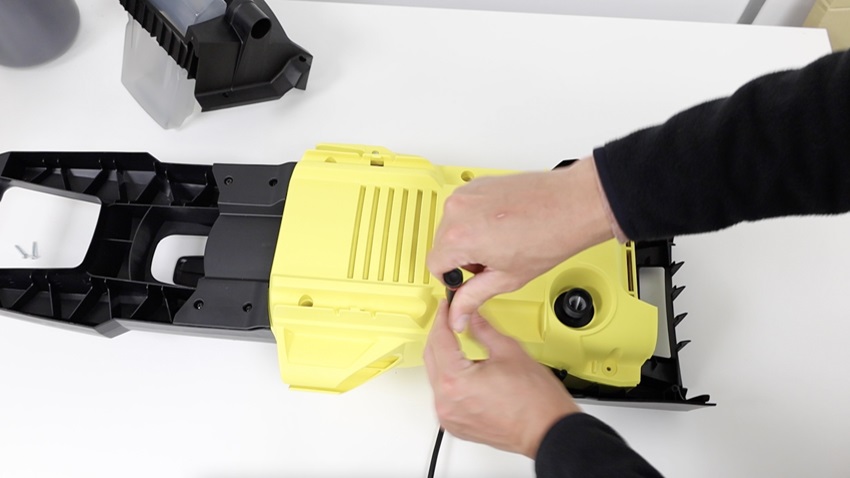 Re-assemble casing