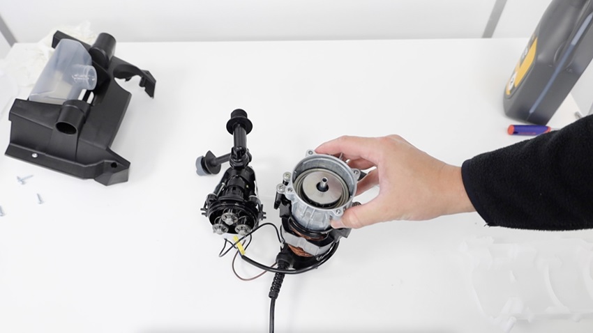 Remove motor and internal components
