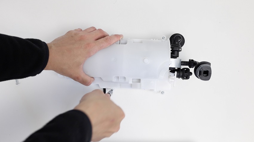 Remove motor and internal components