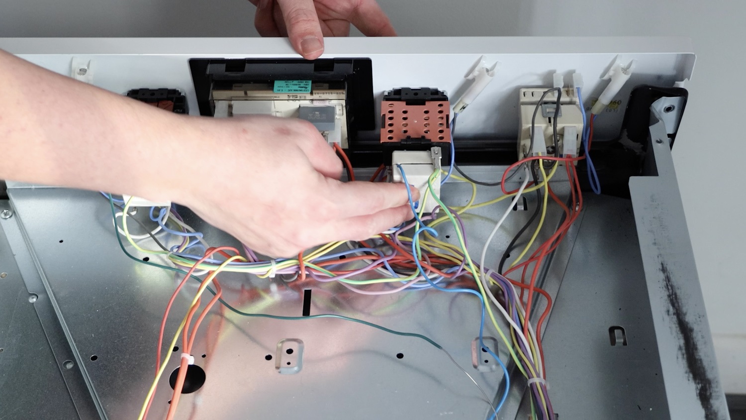 Attach new thermostat to selector switch