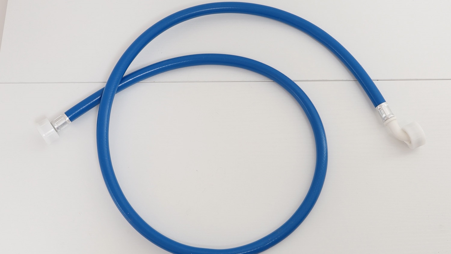 Unpackage new 1.5m fill hose