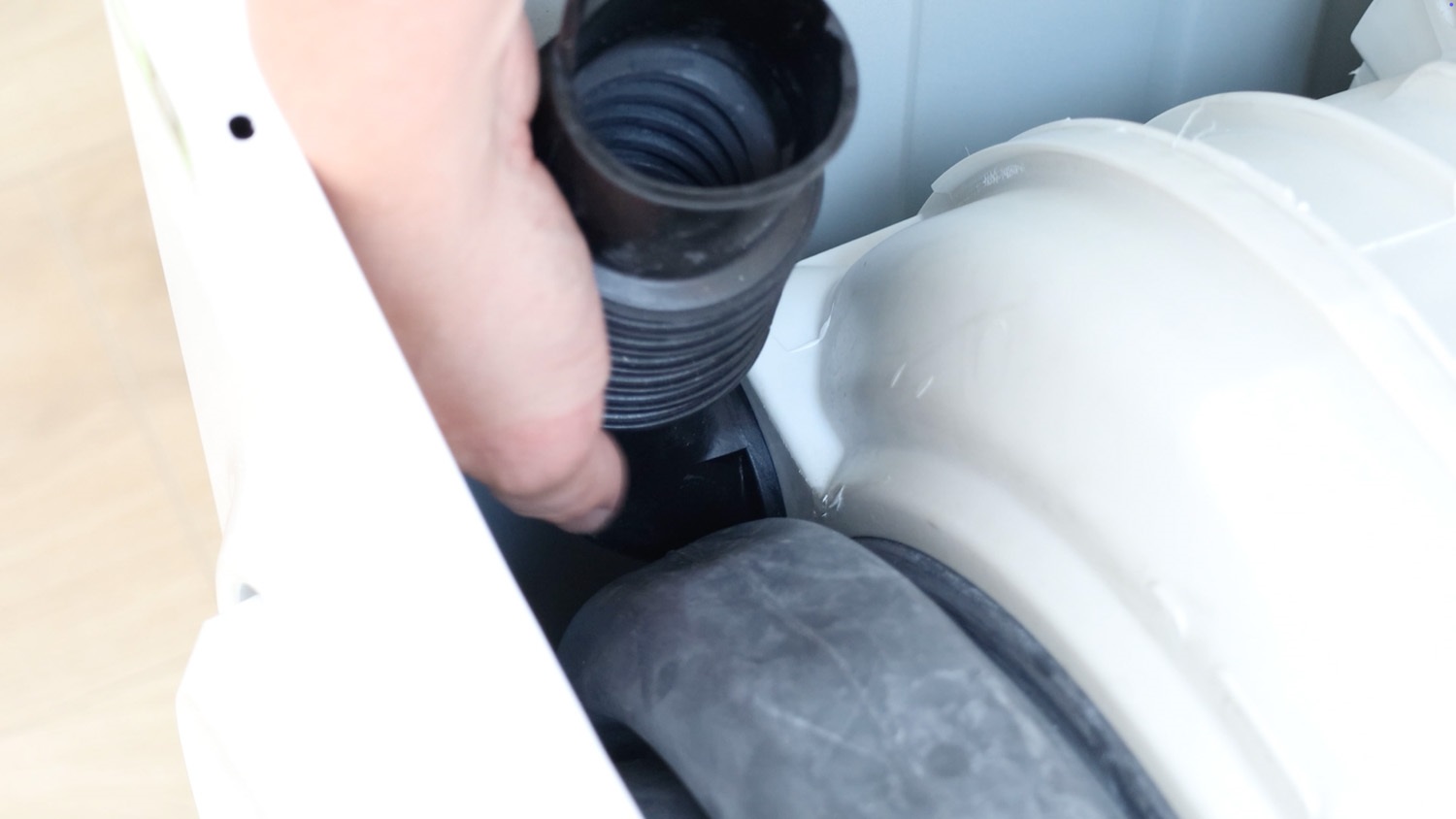 Attach new dispenser hose