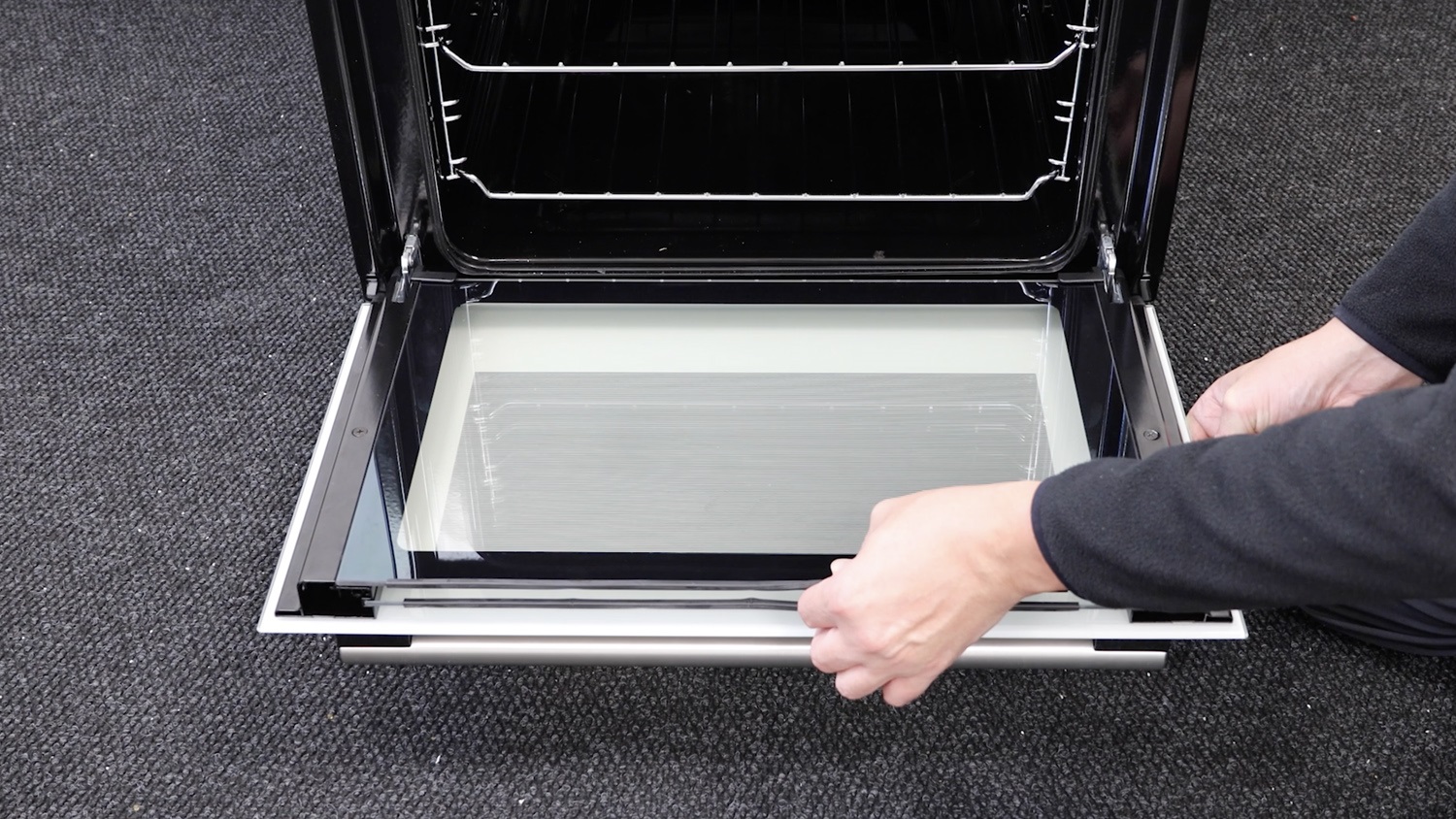 Insert new door inner glass