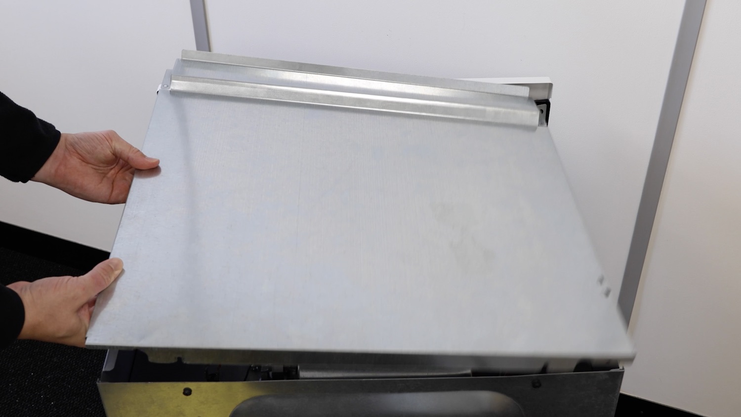 Remove oven top panel