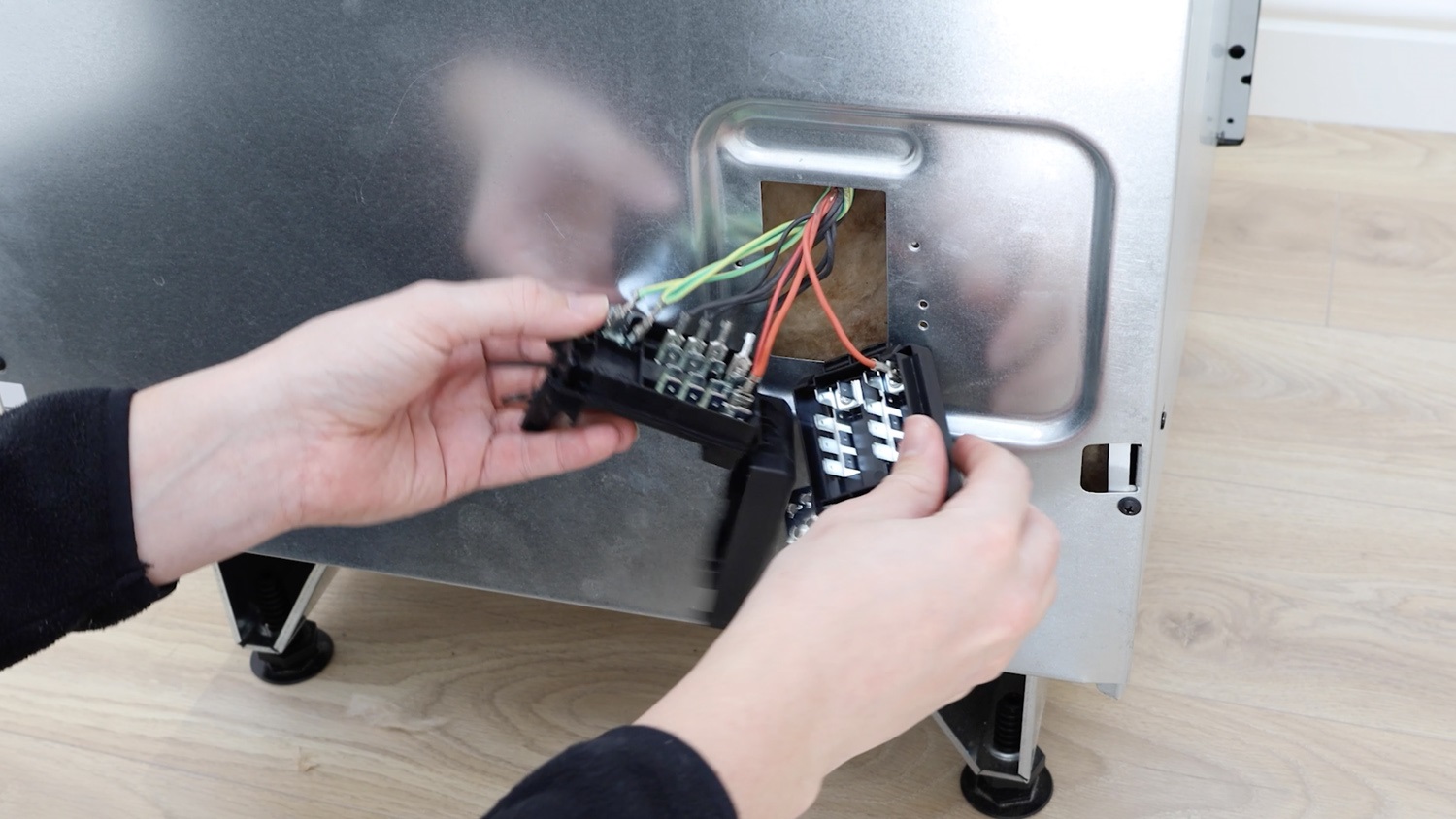 Remove wiring connectors