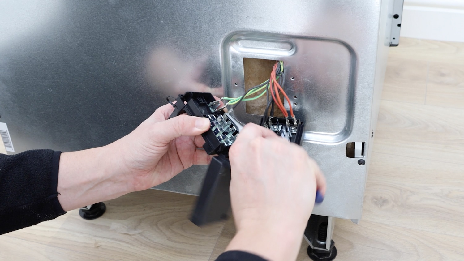 Remove wiring connectors