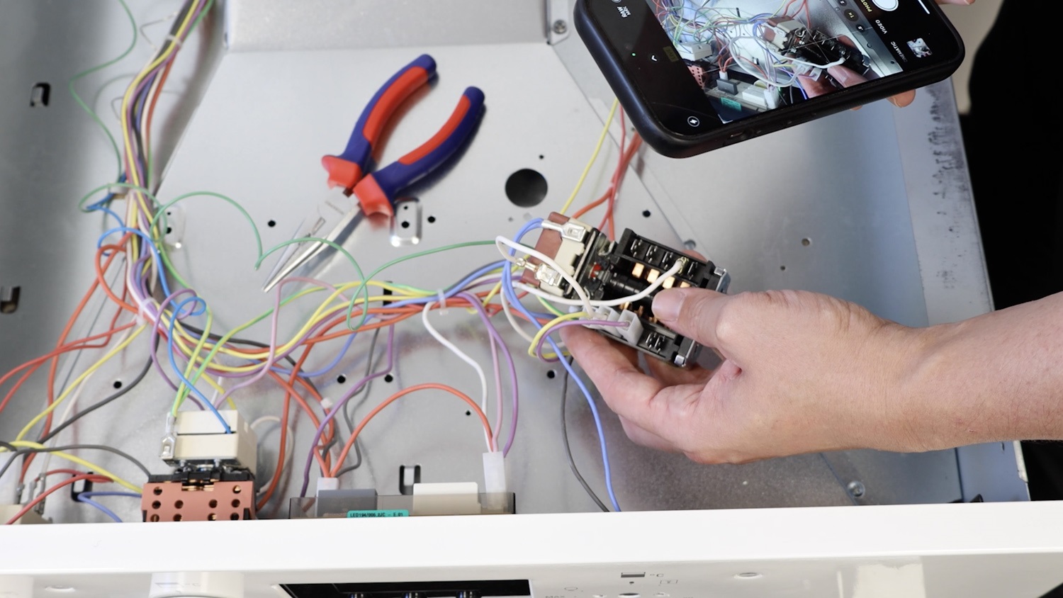 Take photo of wiring layout