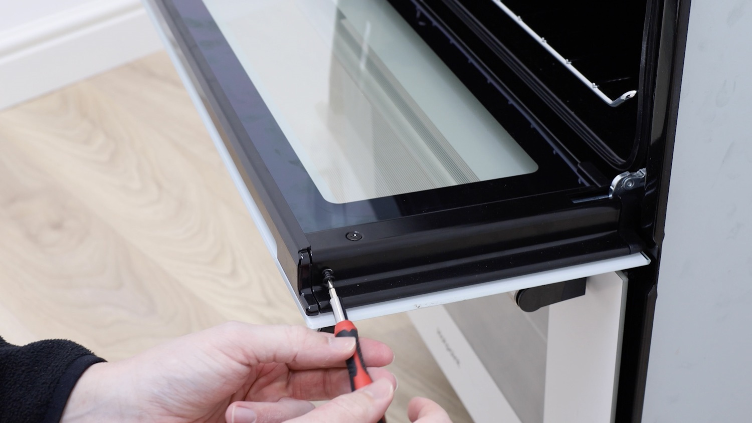 Remove side screws