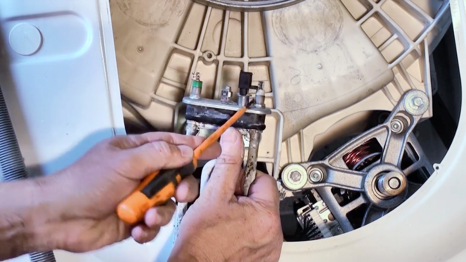 Remove thermistor from old heater element