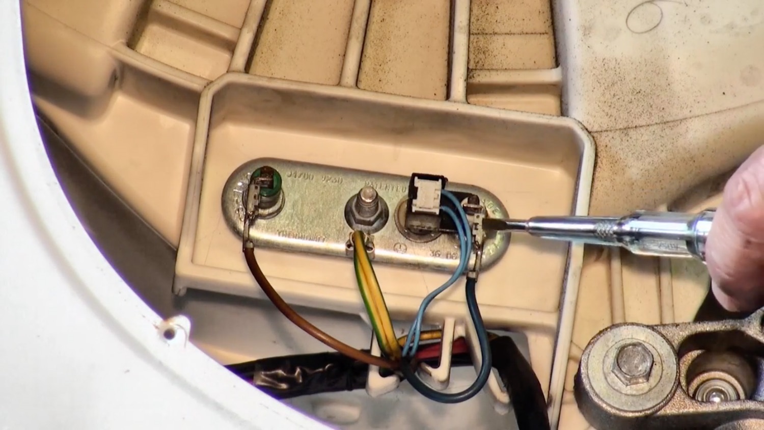 Take photo of wiring