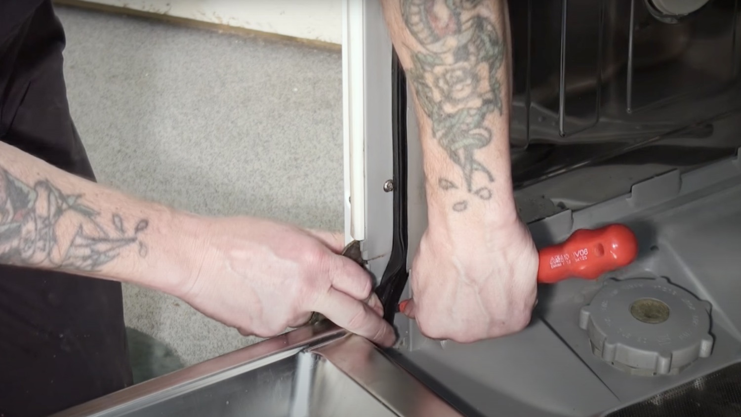 Remove door seal from corner